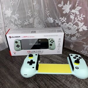 X5 Lite Type-C Mint Green Wired Mobile Game Controller